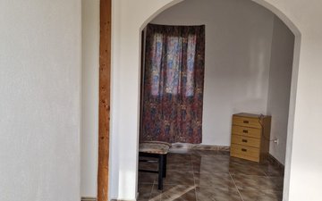 Property slide 6