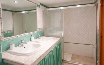 Property slide 10