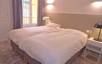 Property slide 22
