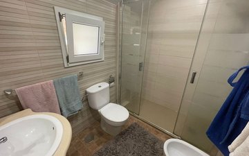 Property slide 40