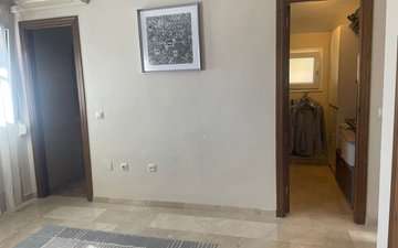 Property slide 48