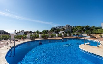 Property slide 19