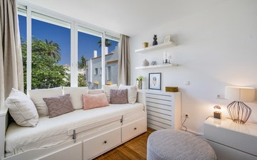 Property slide 15