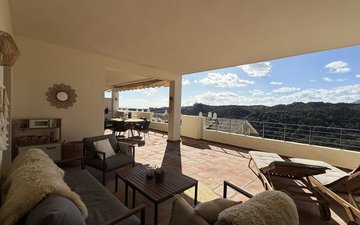 Property slide 19