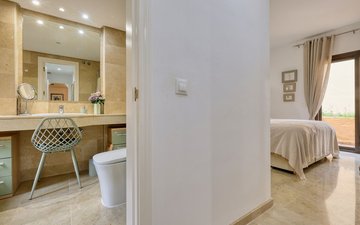 Property slide 31