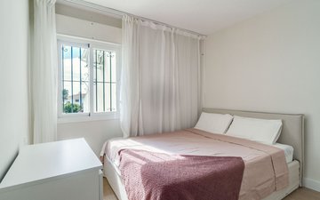 Property slide 21