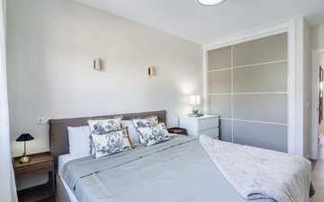Property slide 7