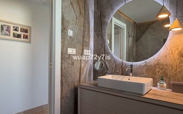 Property slide 24