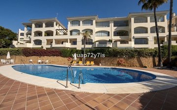 Property slide 32