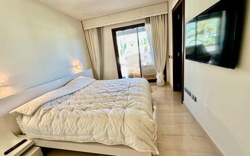 Property slide 24