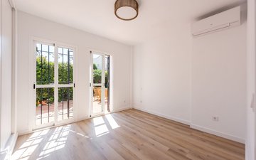 Property slide 14