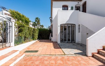 Property slide 24