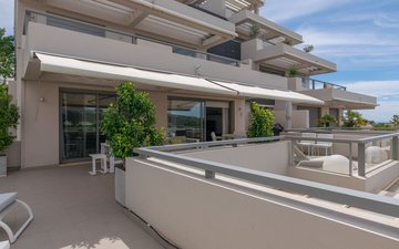 Property slide 46