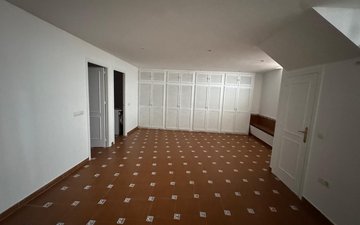 Property slide 11