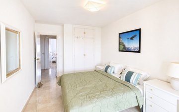Property slide 20