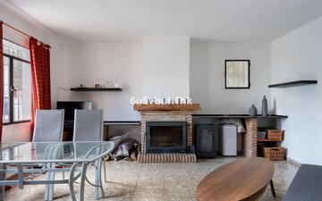 Property slide 27