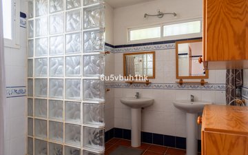 Property slide 33