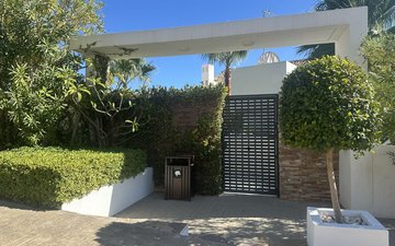 Property slide 10