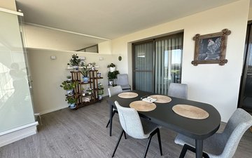 Property slide 16