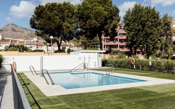 Property slide 25