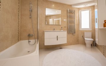 Property slide 15
