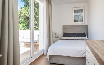 Property slide 16