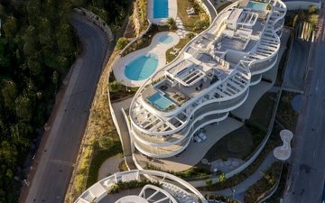 Property slide 21