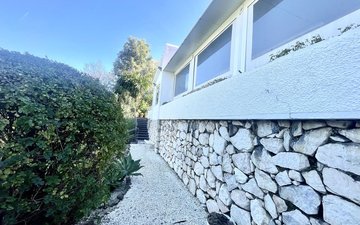 Property slide 46