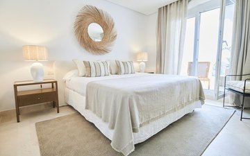 Property slide 18