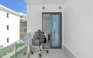 Property slide 14