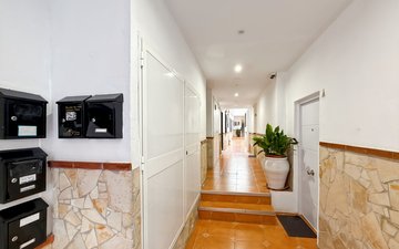 Property slide 22