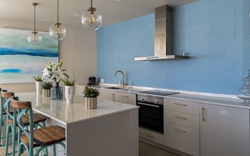 Property slide 32