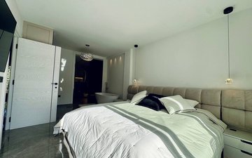 Property slide 20