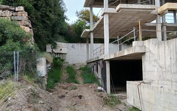 Property slide 14