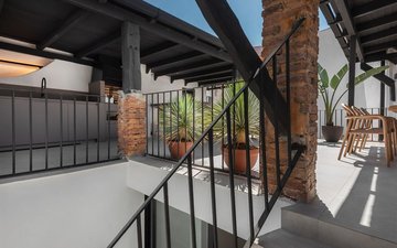 Property slide 16