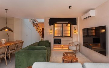 Property slide 18