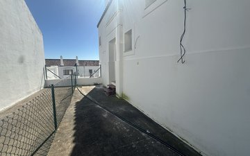 Property slide 28