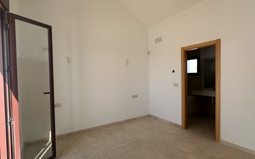 Property slide 43