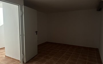 Property slide 62