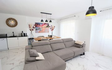 Property slide 6