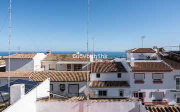 Property slide 28