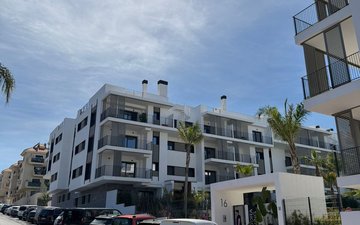 Property slide 46
