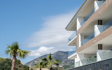 Property slide 19