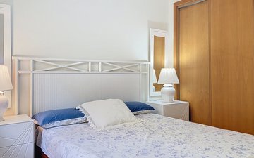 Property slide 25