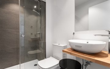 Property slide 20