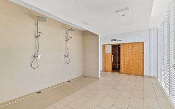 Property slide 25
