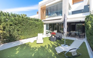 Property slide 21