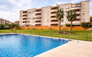 Property slide 35