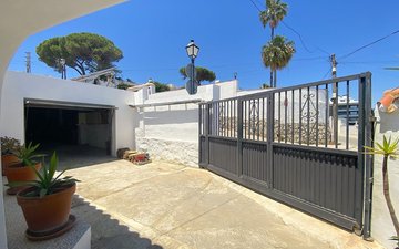 Property slide 15