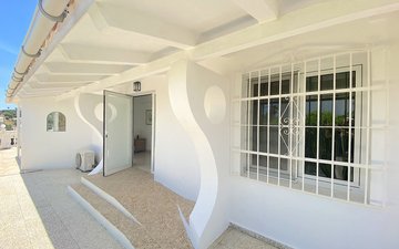 Property slide 24